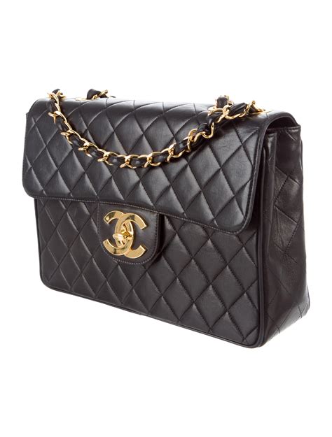 Chanel handbag classic jumbo